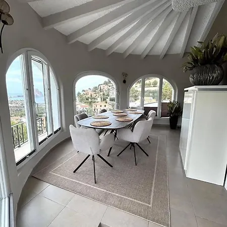 ヴィラ Luxury With Mediterranean And *