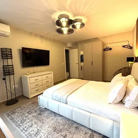 Luxury Villa With Mediterranean And Calpe City