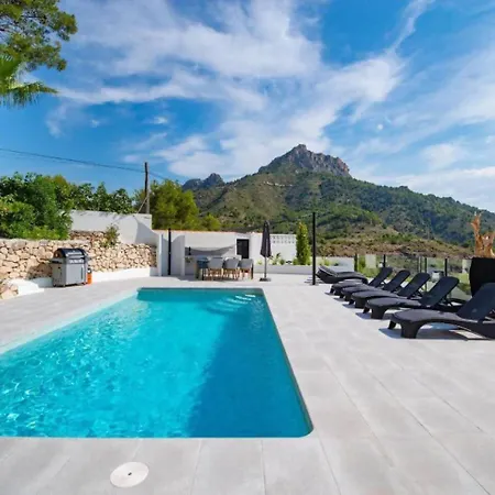 Luxury With Mediterranean And 칼페