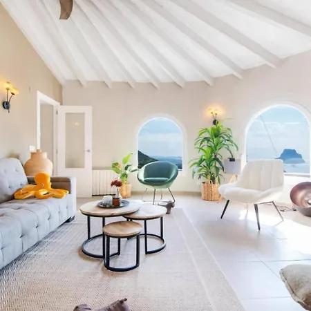 빌라 Luxury With Mediterranean And 칼페